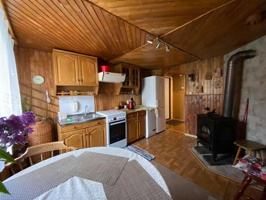Butas Prie Mariu Apartamento Juodkrantė Exterior foto